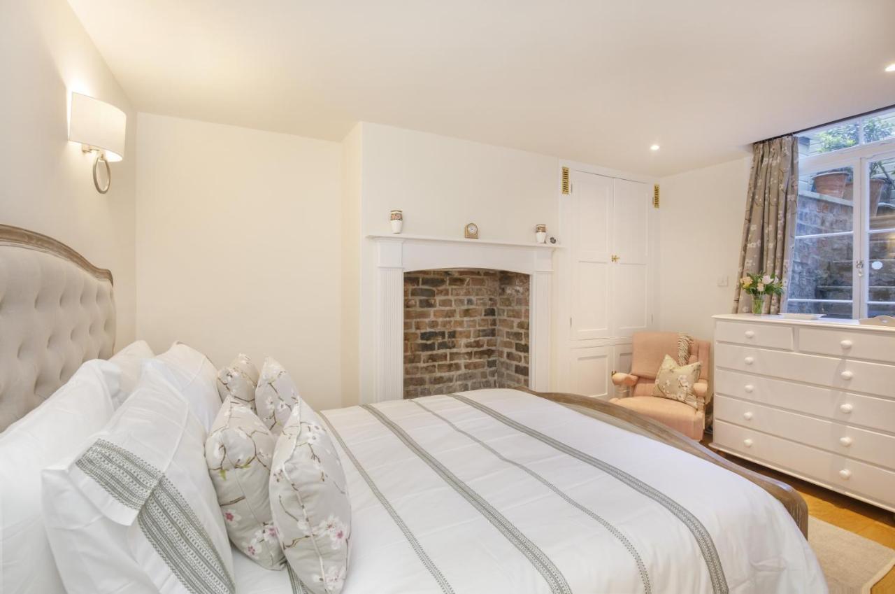 The Garden Square - Unique Luxury Apartment In Historic Garden Square - Ideal For 2 People Йорк Экстерьер фото